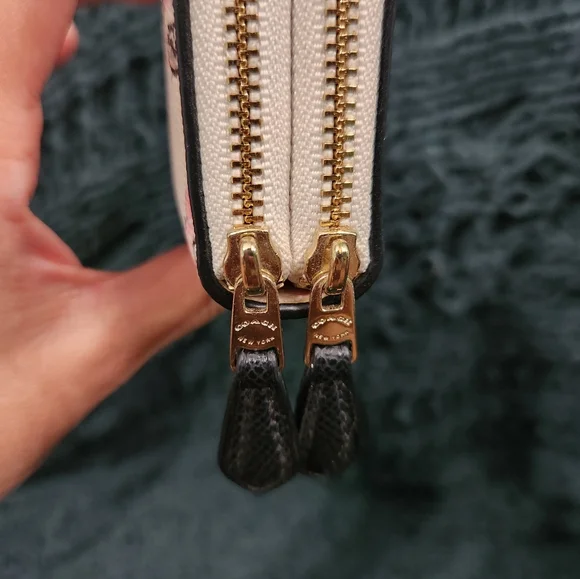 Coach Wild Flower Double Zip Coin Purse - Picture 5 of 11